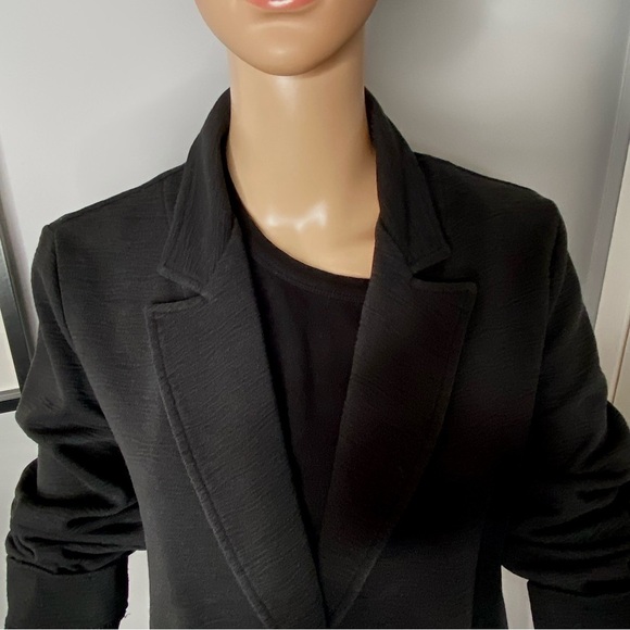 Women Black Light Jersey Blazer with Button Detail stretch Fabric Size Large - Picture 5 of 13